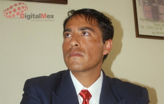 Abandona 43% el bachillerato: Bernardo Segura