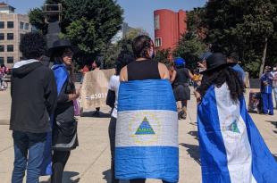 Nicaragüenses protestaron en el Monumento a la Revolución.