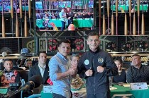 Ayumu Hanada ha realizado gran parte de su carrera profesional en territorio mexicano, debido a su pasión y gran admiración por el estilo de boxeo que se practica en México.