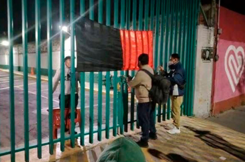 La suspensión afecta a planteles del Estado de México, donde no hay fecha para reanudar actividades.