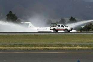 Learjet con matrícula 25B (XB-PIZ) se incendio alrededor de las 15:27 horas