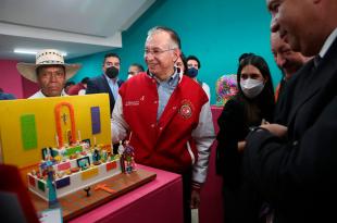 El Presidente Municipal externó el orgullo que siente por las y los artesanos toluqueños