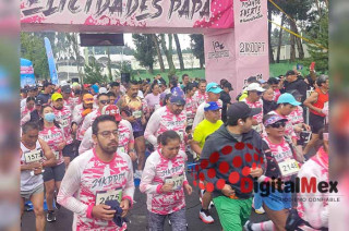 La fiesta deportiva inició en punto de las 7:00 horas con el banderazo de salida.