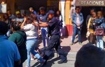 #SanMateoAtenco: golpean y detienen a dos mujeres por intentar robar