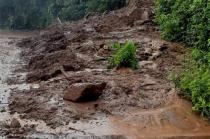 Se colapsó ante el reblandecimiento de la tierra a causa de las constantes lluvias