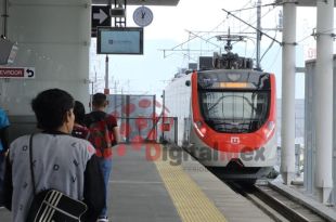 Urge evitar ambulantes en la zona del Tren Interurbano