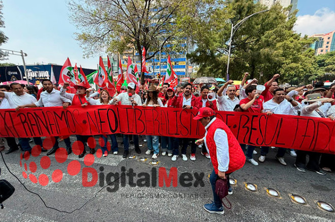 #Video: Marchan en Reforma contra gobierno de la 4T: denuncian censura y autoritarismo