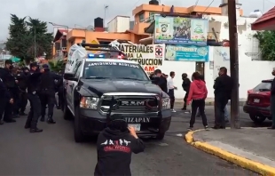 #Video: Colonos se resisten a construcción de puente vehicular y derribo de 90 árboles