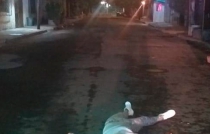 Mujer en pijama fue asesinada a balazos en Neza