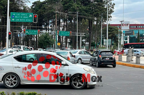 El monto puede superar los 350 pesos si no se entregan ambas láminas, según la Secretaría de Finanzas