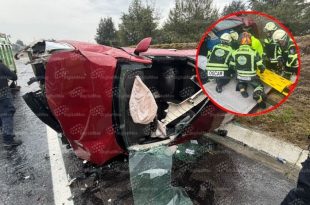 Vehículo volcado tras accidente en la autopista Toluca-Zitácuaro.