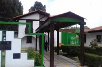 El pasado 19 de marzo, elementos de la Dirección de Seguridad Pública de Naucalpan presentaron al adolescente ante el Agente del Ministerio Público de la Fiscalía General de Justicia del Estado de México (FGJEM), luego de que habría cometido esta agresión