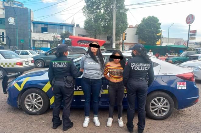 Los elementos policiacos detectaron a estas personas en actitud sospechosa y en evidente estado de ebriedad.