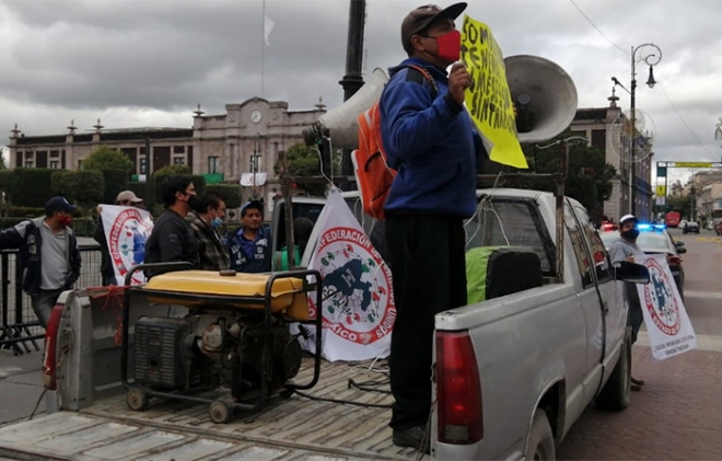 Amenazan ferieros con ocupar plazas públicas en todo el #Edomex