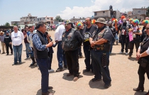 Motociclistas hacen felices a niños de Almoloya de Juárez