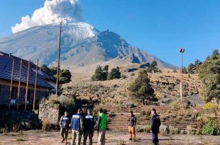 Sobrevuelan el Popocatépetl con dron