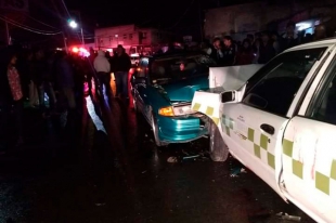#Zinacantepec: Encontronazo deja adultos y tres menores lesionados