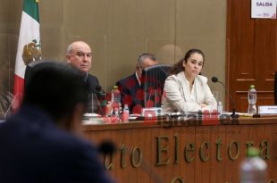 En la captura se revisa que cumplan con los requisitos que se les piden a la hora de entregar los expedientes