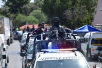 Elementos de seguridad participan en el Operativo Otomí, desplegado en 34 municipios del Estado de México.