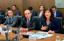 &quot;Aterrizan&quot; diputados y secretaria del Trabajo, reforma laboral