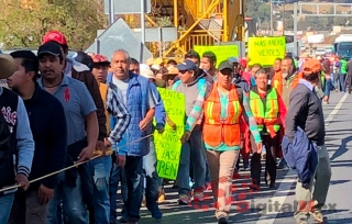 Ejidatarios de Acazulco, inician marcha  en protesta por obras del tren interurbano