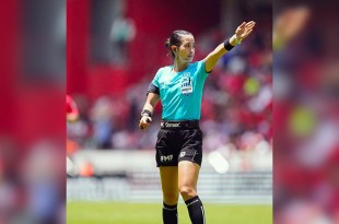 Itzel dirigió partidos en el Mundial Femenil Sub-20, en el Mundial de Australia y Nueva Zelanda, y luego fue una de las principales árbitras en los Juegos Olímpicos de París 2024.