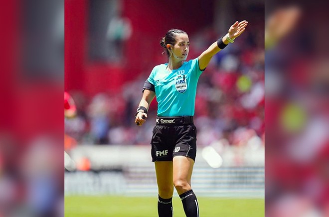 Itzel dirigió partidos en el Mundial Femenil Sub-20, en el Mundial de Australia y Nueva Zelanda, y luego fue una de las principales árbitras en los Juegos Olímpicos de París 2024.
