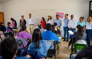 Rehabilita aulas gobierno municipal de #ValleDeBravo