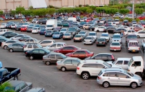 Dueños de estacionamientos en contra de que los responsabilicen por robos