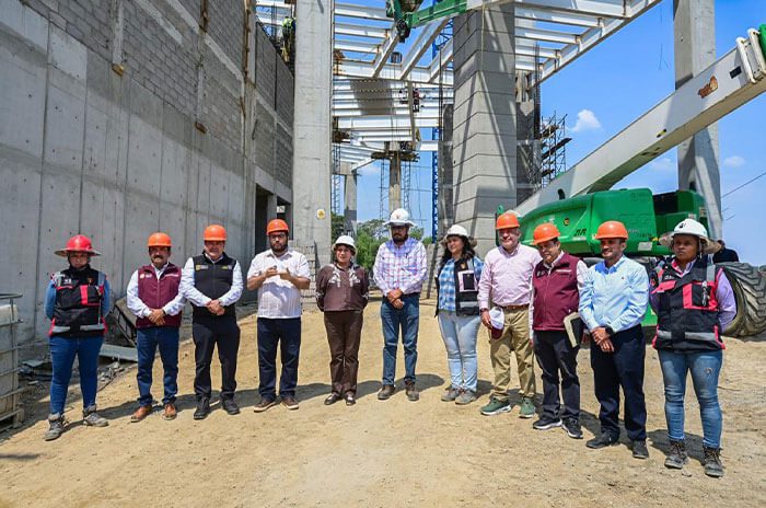 Autoridades recorrieron las 11 estaciones de la Línea III del Mexicable en Naucalpan.
