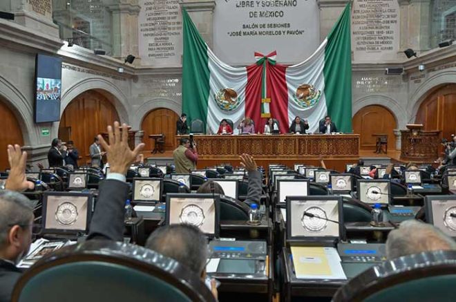 Diputados aprueban ley de los adultos mayores