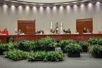 La decisión del órgano electoral ocasionó que algunos candidatos suspendieran sus actos de campaña.