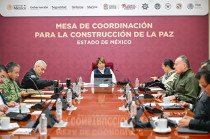 La gobernadora Delfina Gómez Álvarez encabeza Mesa de Coordinación para la Paz y destaca avances en materia de seguridad.