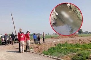 El cadáver, detallaron, tiene huellas de lesiones y se presume que lo abandonaron durante la noche.