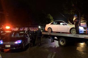 Uno de los conductores sacó un arma y realizó una serie de disparos, alcanzando a herir a una mujer.