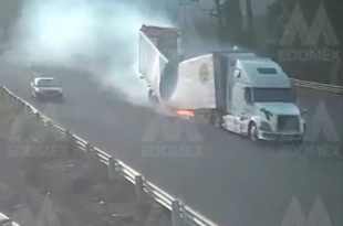 #Video: Momento en que tráiler se accidenta en la México-Toluca