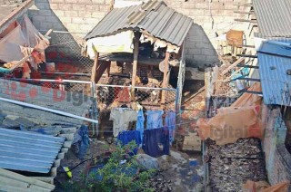 Durante el ingreso de las autoridades, en este caso también de la Unidad Canina y Felina Salvando Vidas de la CEPANAF, fueron rescatados los animalitos a los que trasladaron al área de cuarentena del zoológico de Zacango.