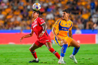 Tigres necesita ganar para avanzar. Toluca busca su primera final desde 2010, con todo a su favor para romper la racha negativa.