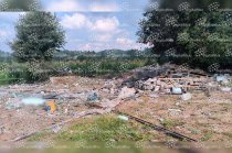 El inmueble utilizado para la elaboración y almacenamiento de pirotecnia quedó completamente destruido tras el estallido ocurrido sobre la avenida Javiela.