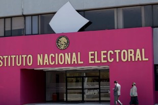 Las boletas estarán adheridas a un talón foliado con número progresivo, del cual serán desprendibles. 