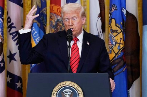 Trump justificó esta decisión acusando al gobierno de Nicolás Maduro de “enviar de forma liberada y engañosa a decenas de miles de delincuentes a territorio estadounidense”