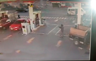 #Video: Comando asalta en gasolinera a clientes y propietarios