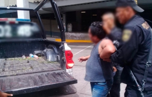 Tunden y retienen a carterista en Tenancingo