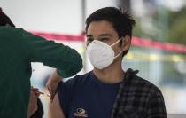 Se reitera que la vacuna es gratuita y segura.