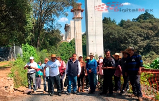 Suspenden pagos a trabajadores del Tren Interurbano México-Toluca: comuneros