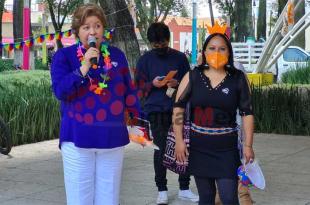 Las dos bancadas mayoritarias tienen secuestrados los temas.