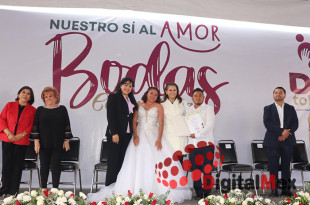 María del Rocío Pegueros Velázquez, presidenta honoraria del Sistema DIF Municipal de Toluca, encabezó la segunda edición de las bodas comunitarias.