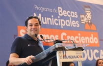 #Huixquilucan: 12 mil becas fueron entregadas a estudiantes