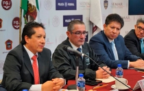 Van por asaltantes de la México-Pachuca