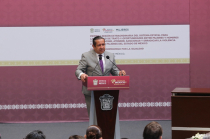 El magistrado Héctor Macedo García destacó que la igualdad requiere acciones concretas y voluntad institucional, durante la firma del “Compromiso por la Igualdad” encabezada por la gobernadora Delfina Gómez.